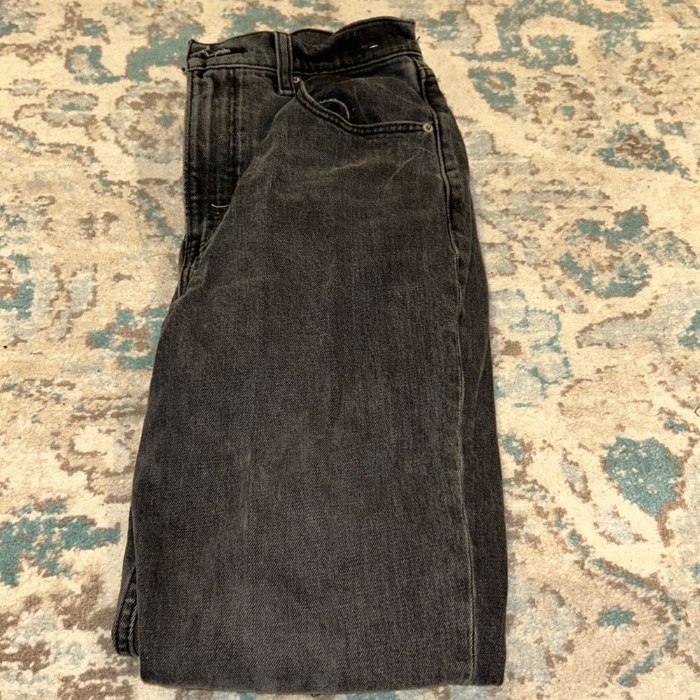 Abercrombie & fitch 90s straight ultra high rise - size 25